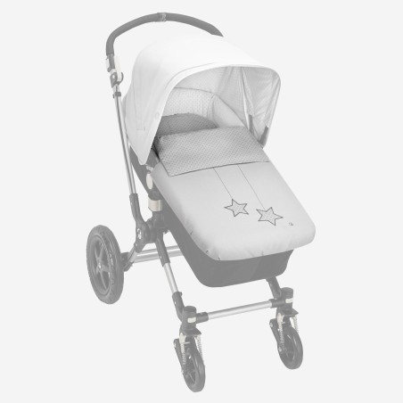 Colcha y saco base para carrito de la colección estelar de Paz Rodriguez